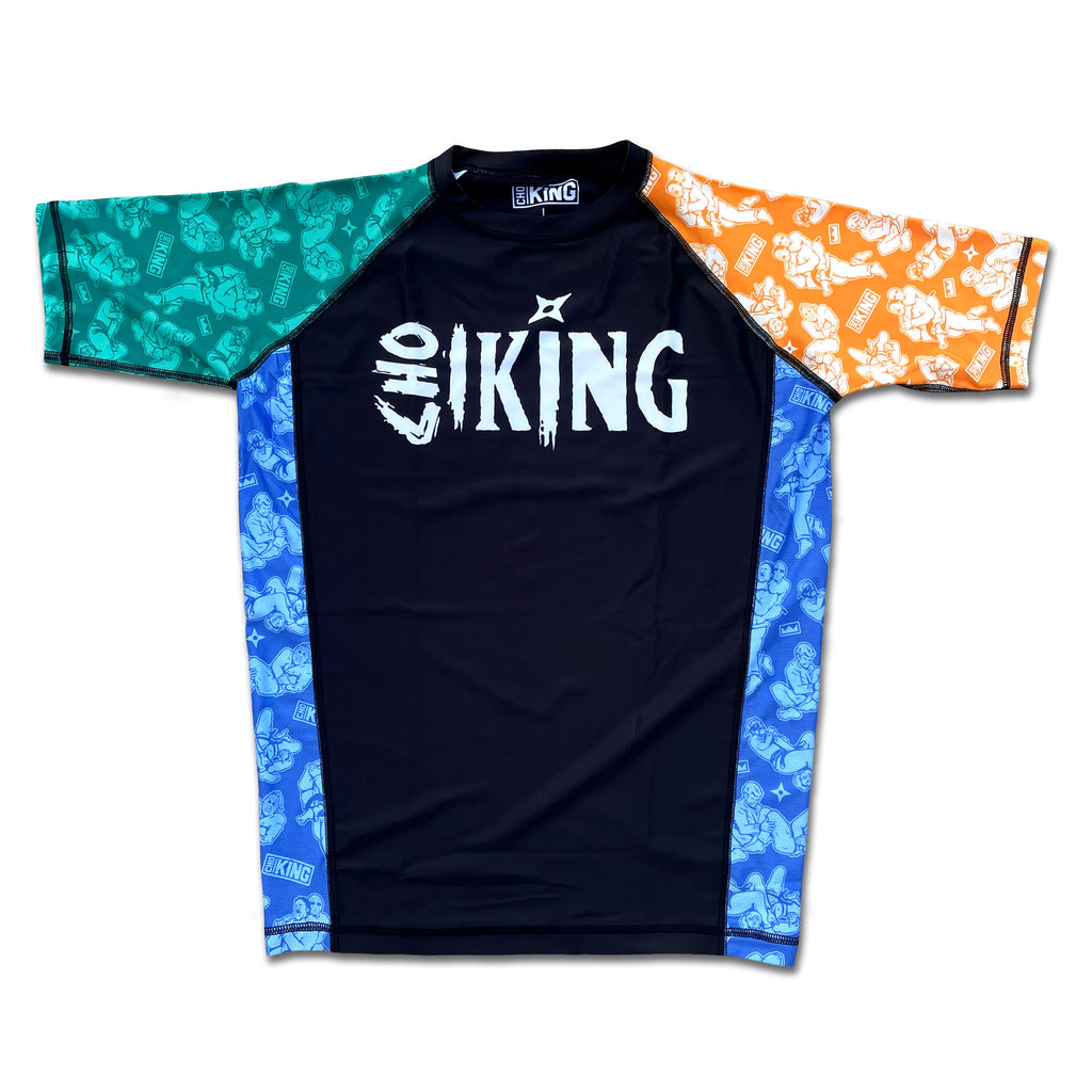 Três jiujiteiros Rashguard